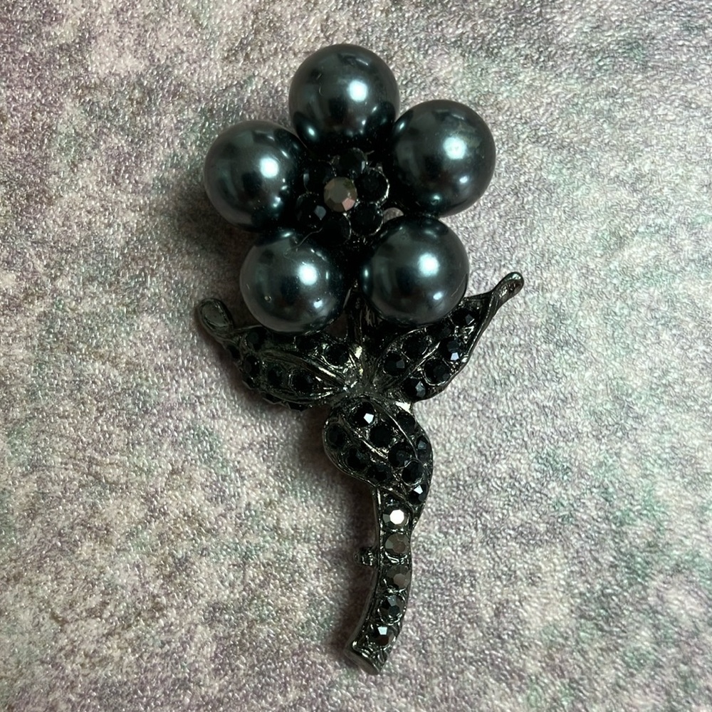 Vintage Flower Brooch